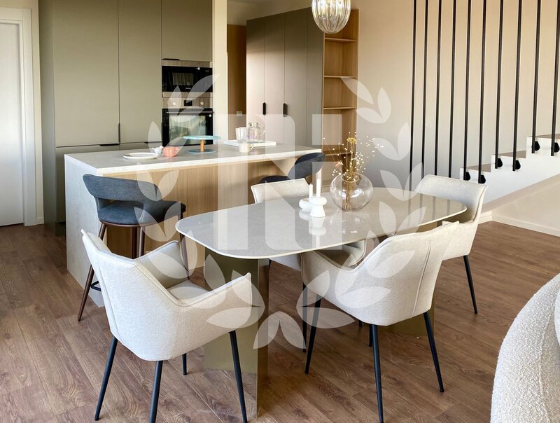 Balotesti, vila duplex.